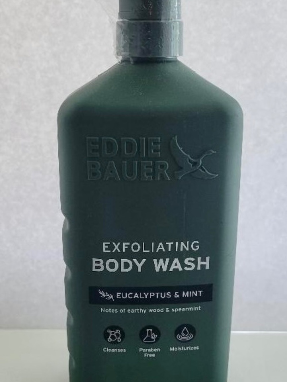 EDDIE BAUER Exfoliating Body Wash For Men Eucalyptus and Mint 32oz